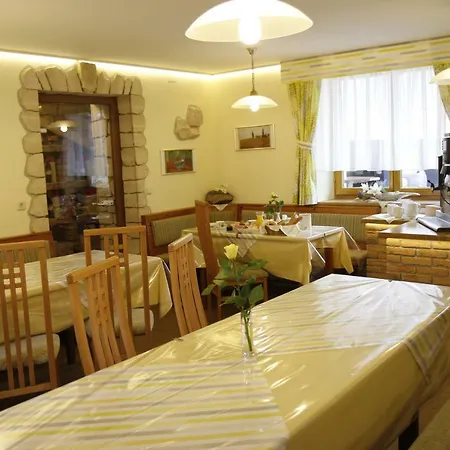Homestay Gastehaus Friedrich Kloch